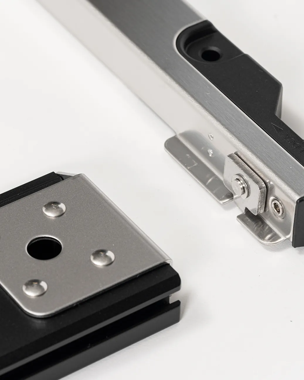 Collapsible IGT 4 Unit Frame