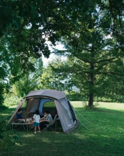 Land Nest Shelter