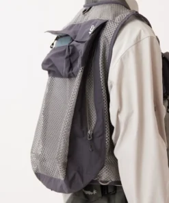 Oreti Vertical Pocket Vest