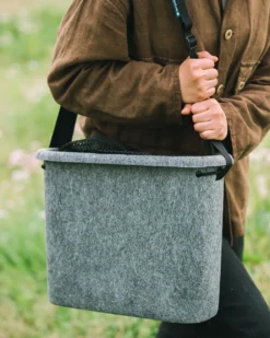 Takubako in Brown